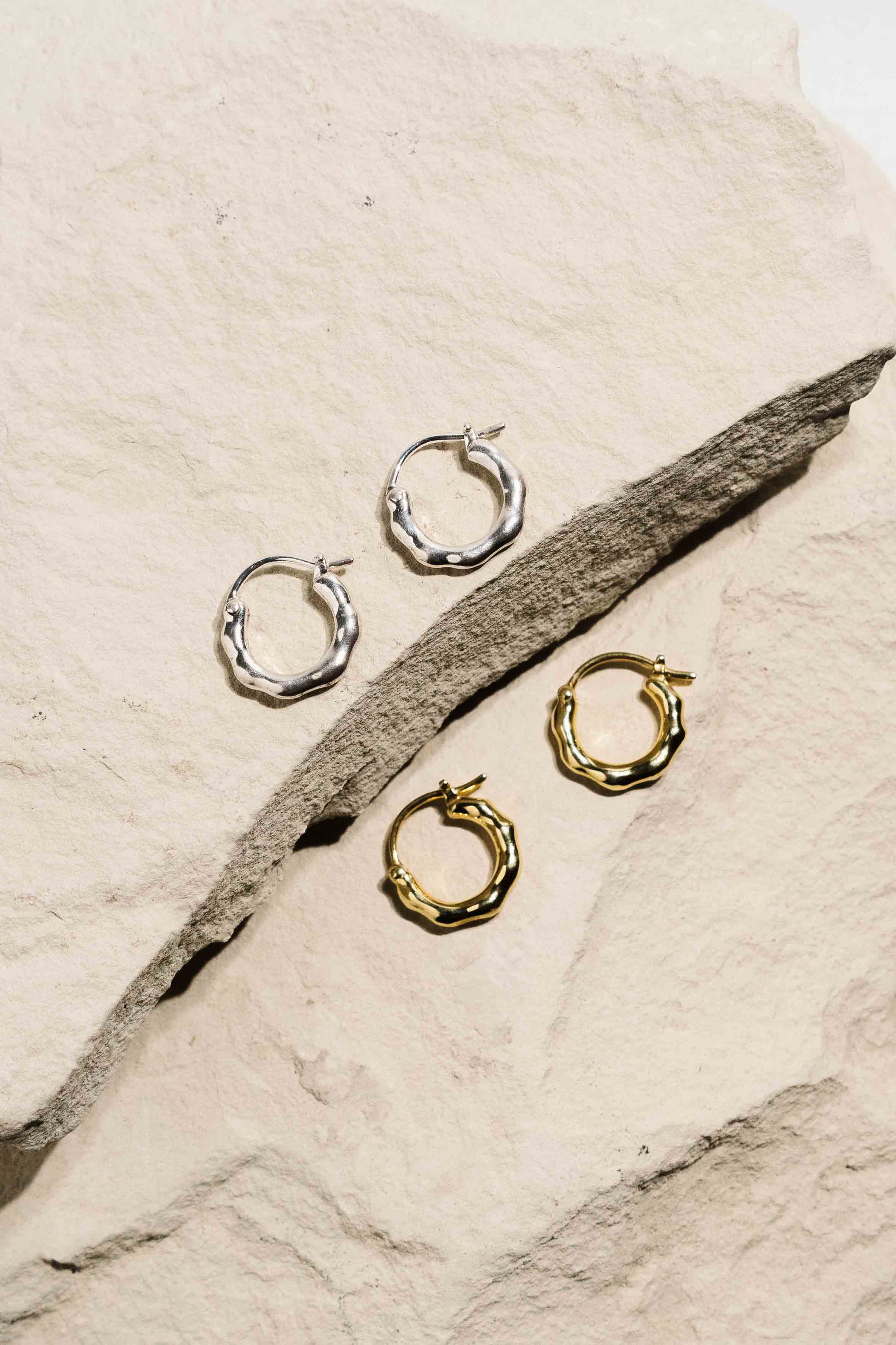 Two Pairs of Chunky Hoop Earrings in 925 Sterling Silver and 14k Gold Vermeil.